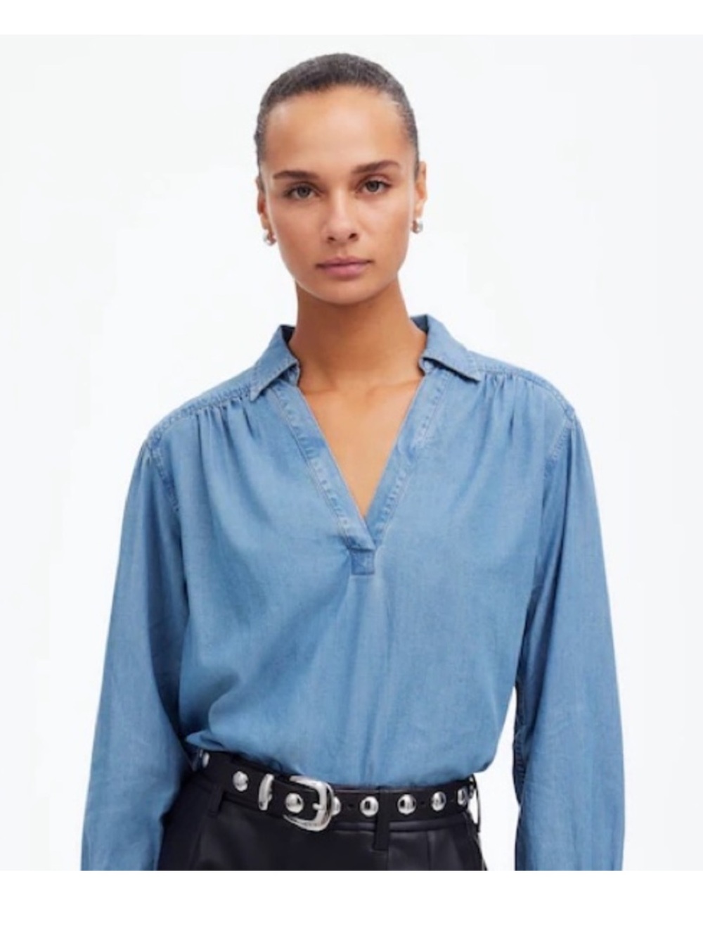 Madewell Light Blue Chambray V-Neck Long Sleeve Top